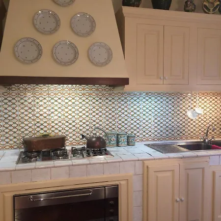 Bed & Breakfast Glicini 4*