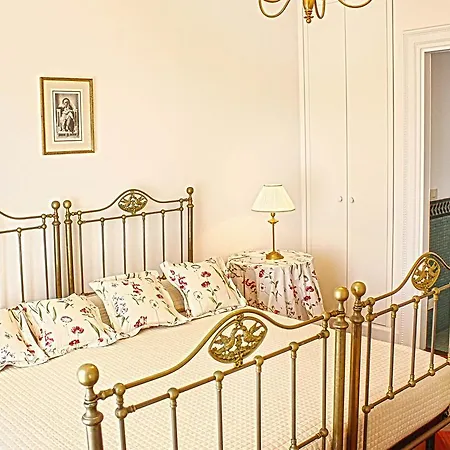 Bed & Breakfast Glicini