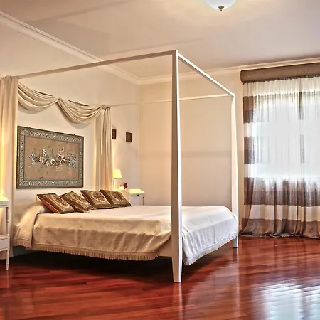 Bed and Breakfast Glicini 4*